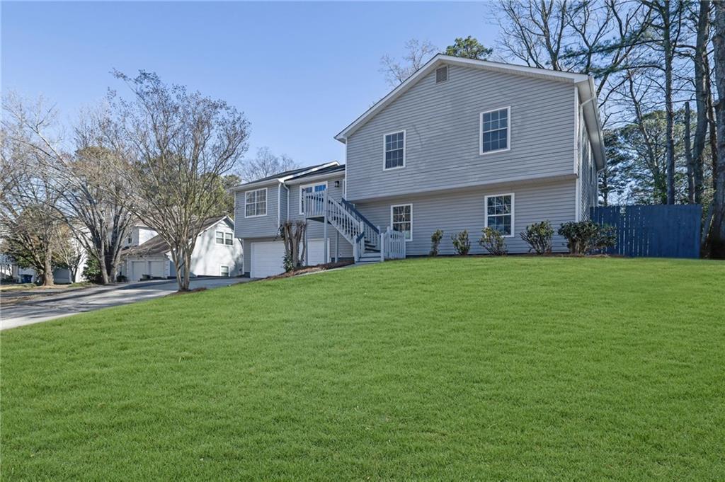 1112 Mountain Springs Dr., Kennesaw, GA 30144