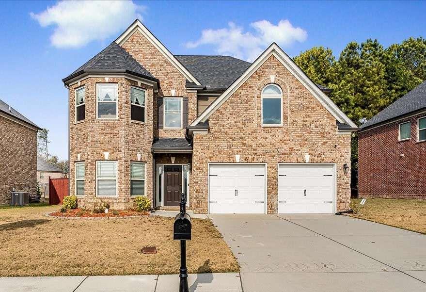 2322 Chance Ln., Grayson, GA 30017