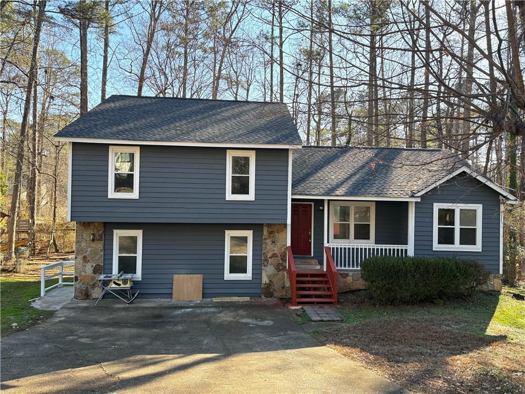 266 Phoenix Dr., Lawrenceville, GA 30044