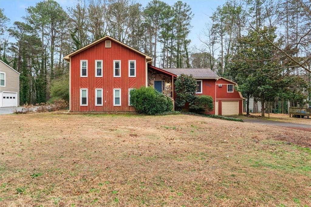 2550 Alberta Ln., Marietta, GA 30062