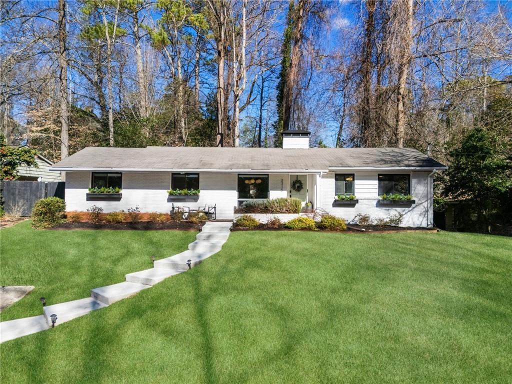 2315 Tanglewood Cir., Atlanta, GA 30345