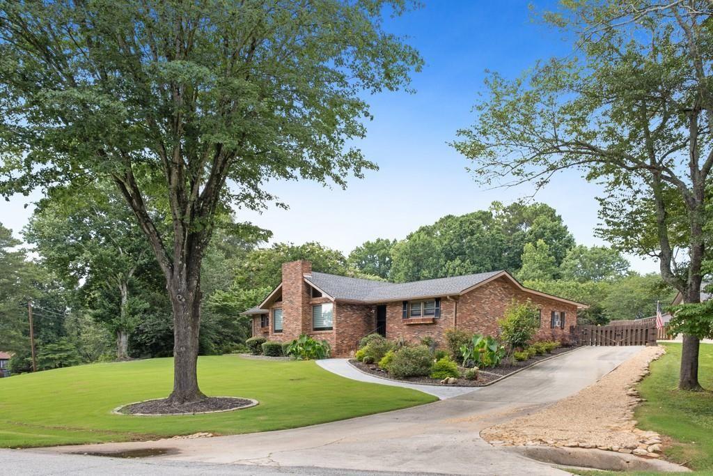 2816 Cardinal Lake Cir., Duluth, GA 30096