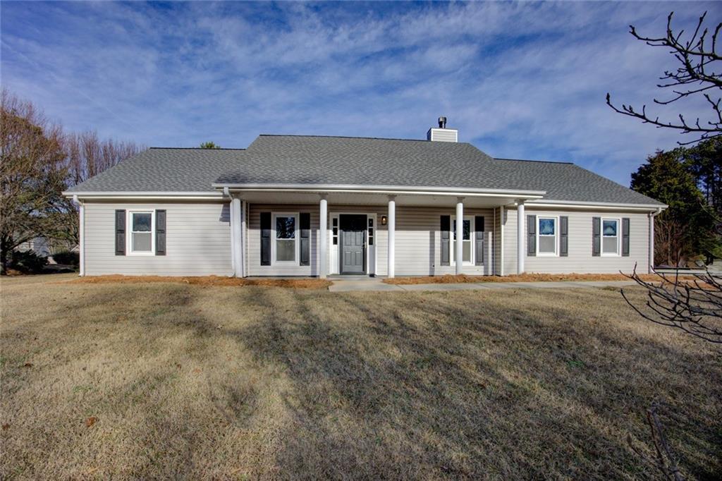 4100 Fox Chase Dr., Loganville, GA 30052