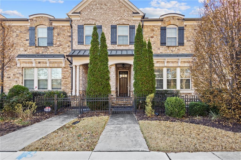 1802 Stephanie Trl Ne, Atlanta, GA 30329