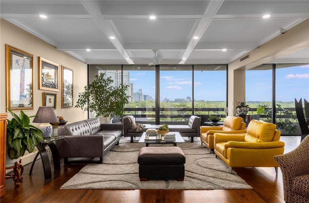 2660 Peachtree Rd. #13F, Atlanta, GA 30305