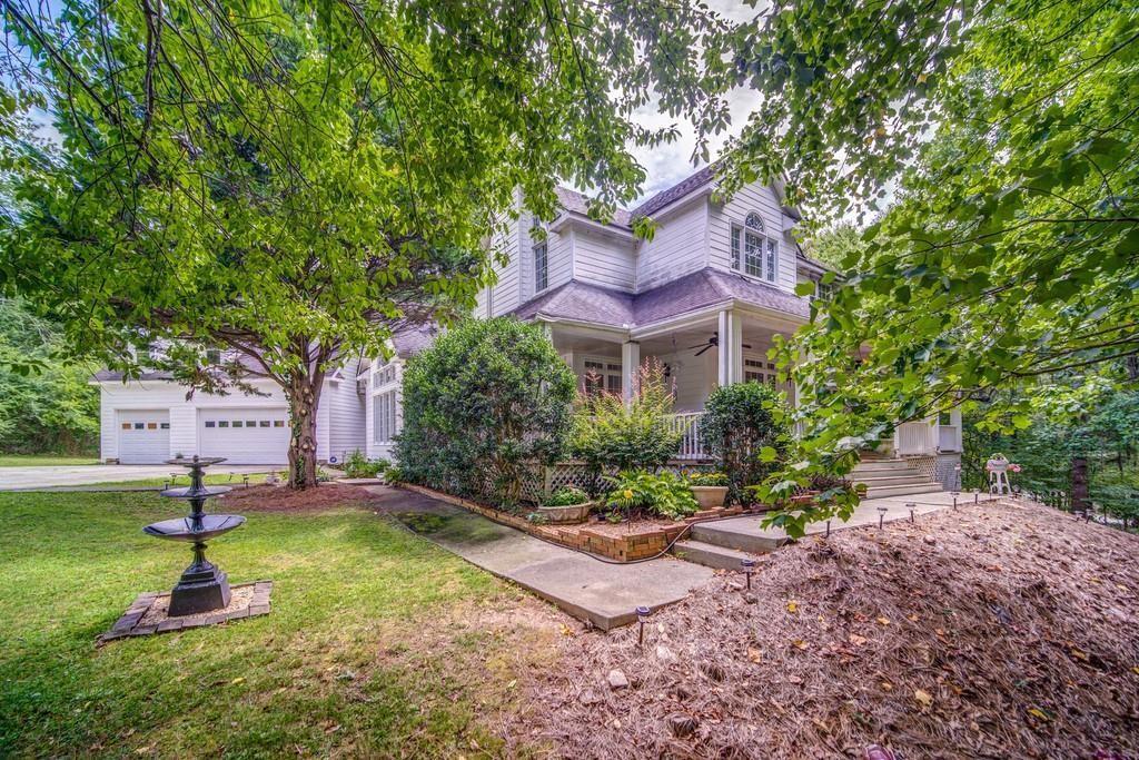 385 Breedlove Rd., Ball Ground, GA 30107