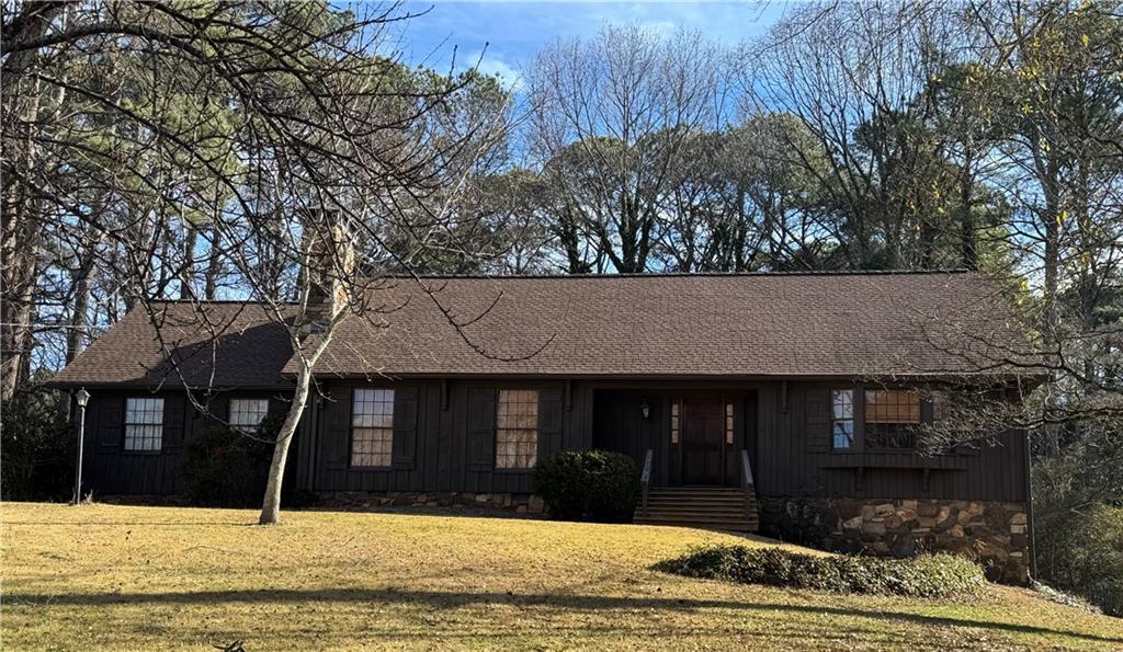 933 Viking Dr., Stone Mountain, GA 30083