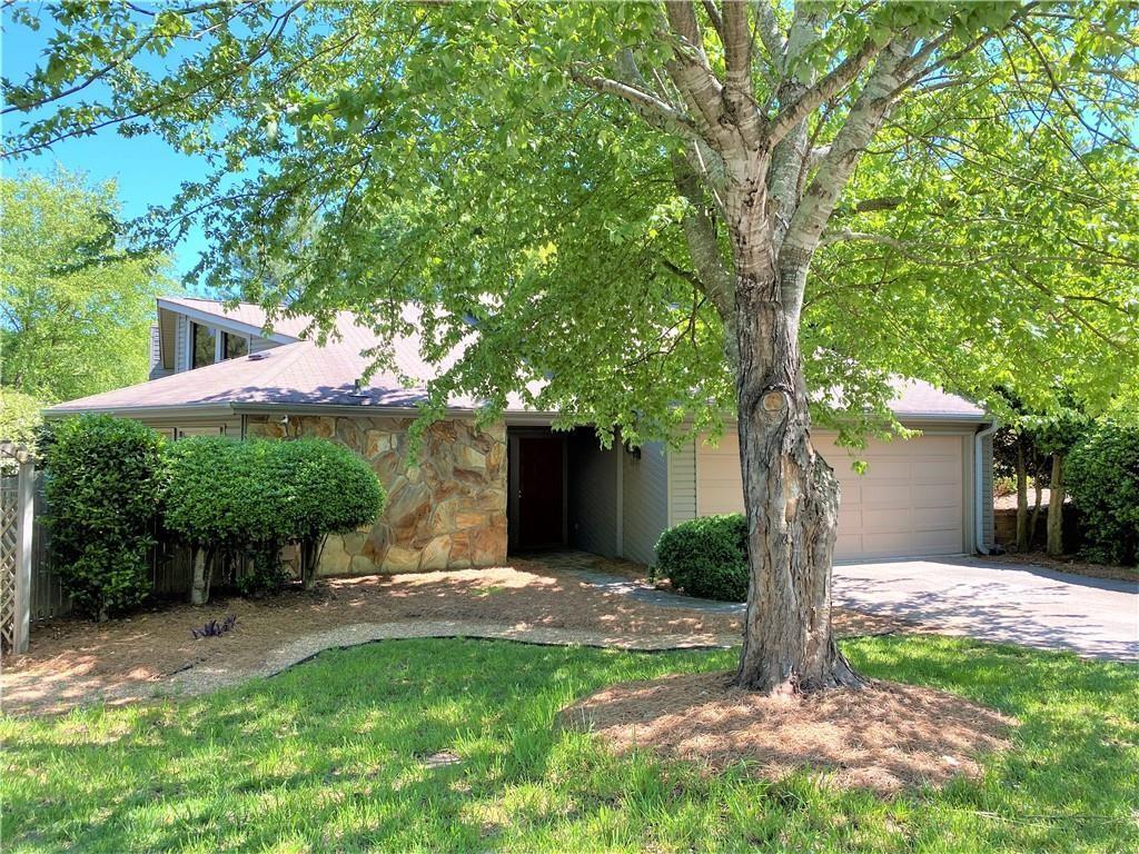 3783 Courtside Ter., Peachtree Corners, GA 30092