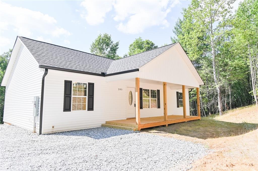 205 Perkins Rd., Dahlonega, GA 30533