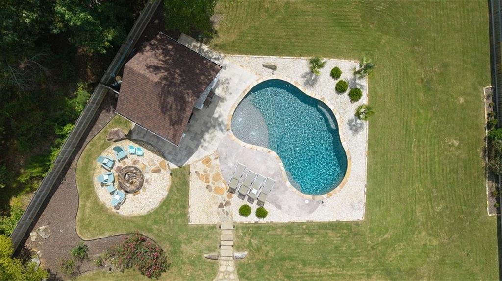 1365 Ridgefield Dr., Roswell, GA 30075