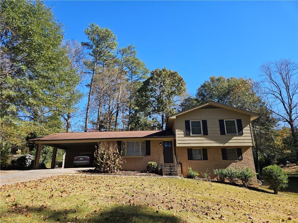 3175 Foxwood Tr., Smyrna, GA 30082