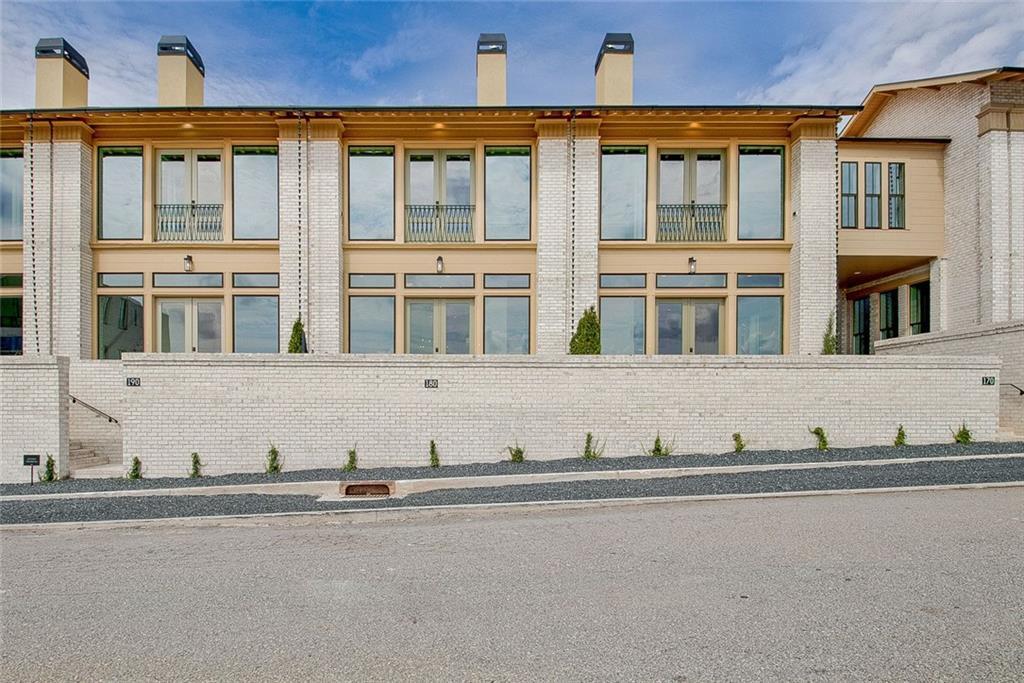 170 Rolison Way, Fayetteville, GA 30214