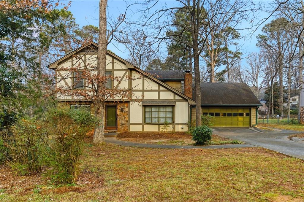5249 Santee St., Stone Mountain, GA 30087