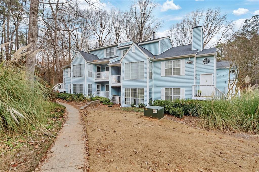 711 Glenleaf Dr., Peachtree Corners, GA 30092