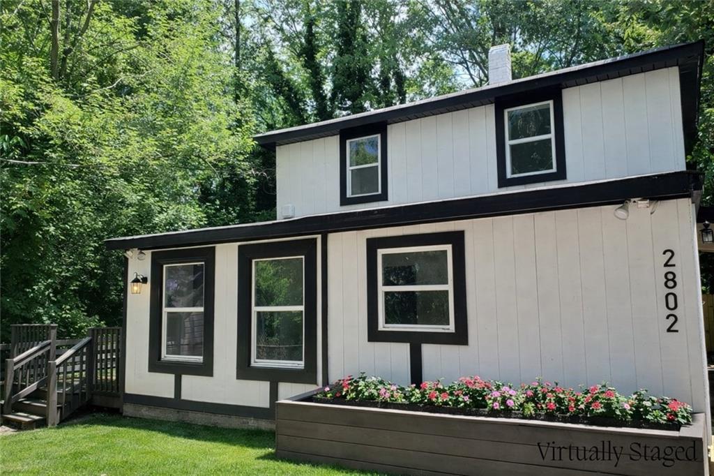 2802 Palm Dr., East Point, GA 30344