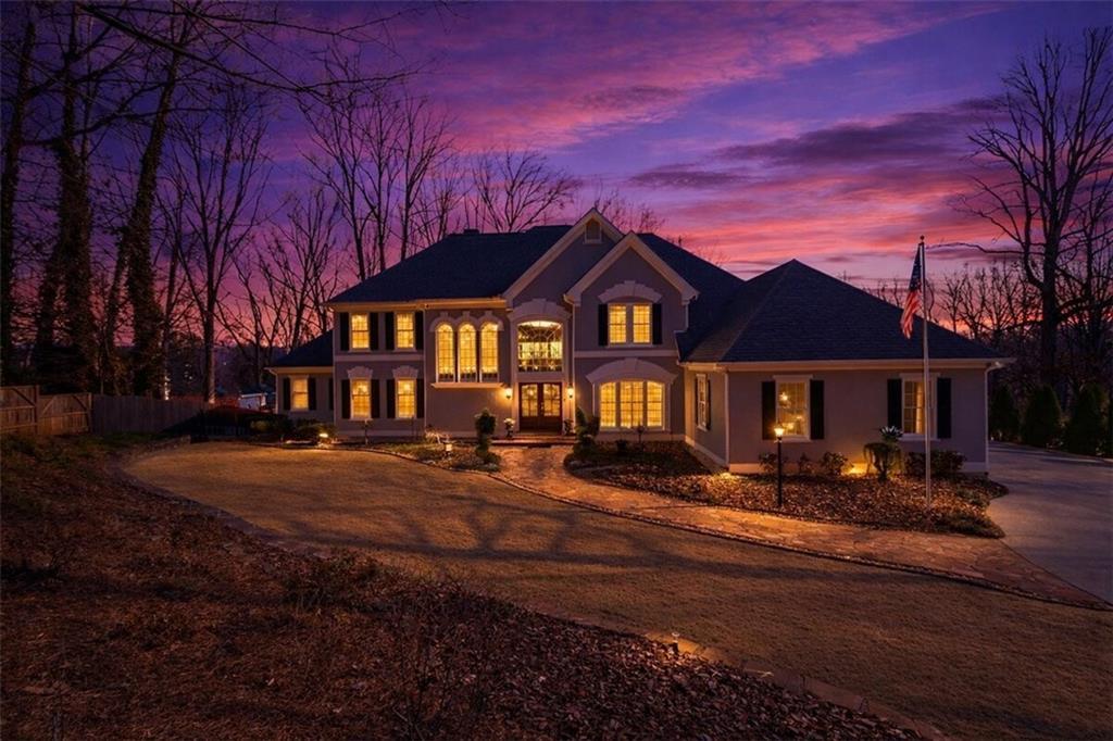 435 Robertson Rd., Dawsonville, GA 30534