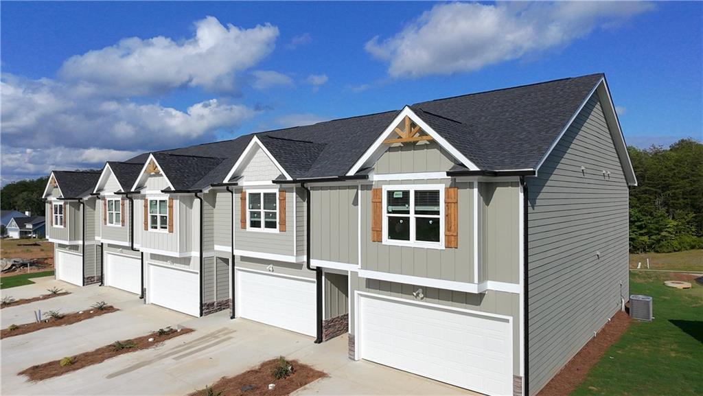 6346 Pine Ridge Point, Lula, GA 30554