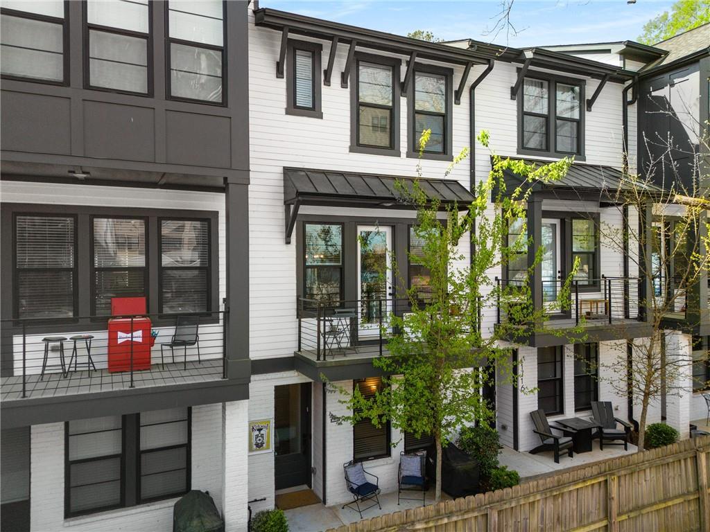 1712 Edgehill Manor, Atlanta, GA 30317