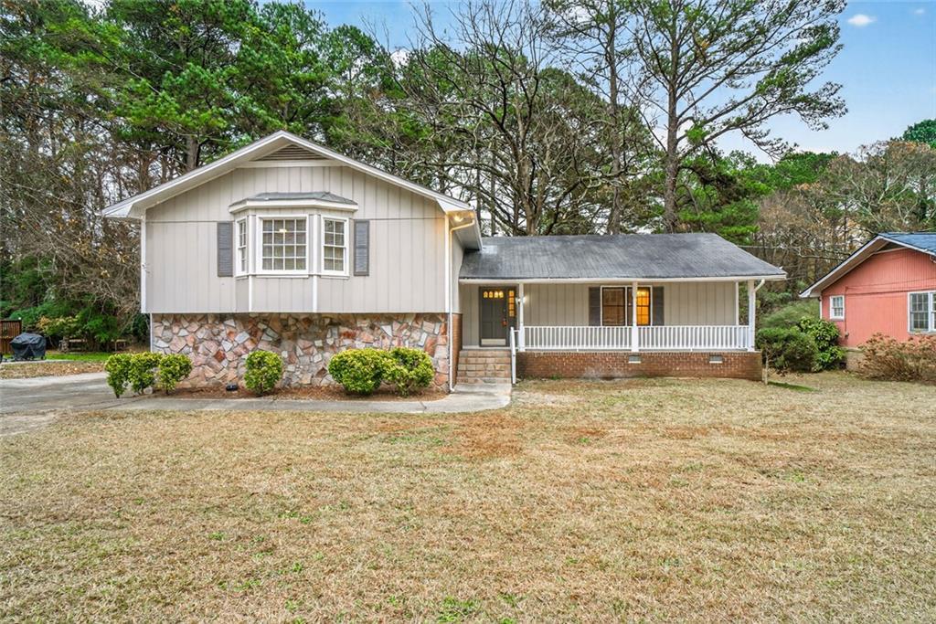 1800 Enid Dr., Lithonia, GA 30058