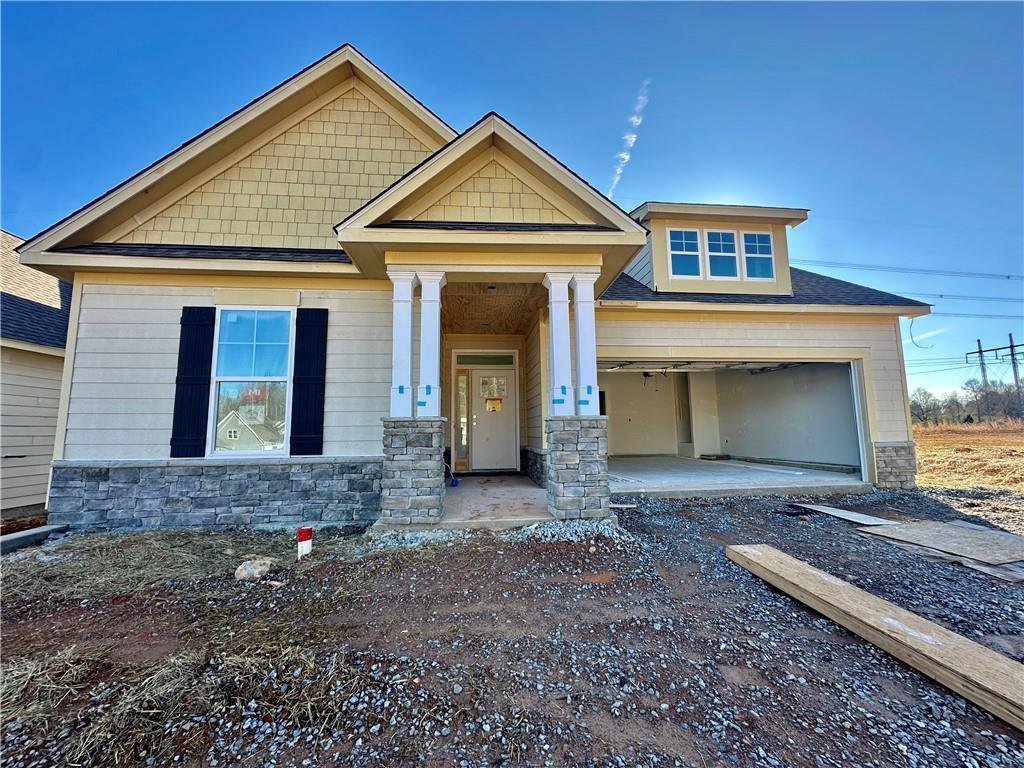 321 Conifer Ln., Ball Ground, GA 30107