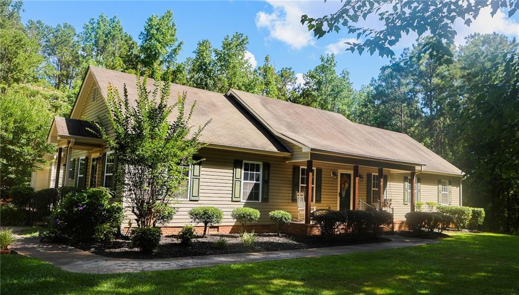 1665 Jackson Lake Rd., Mansfield, GA 30055