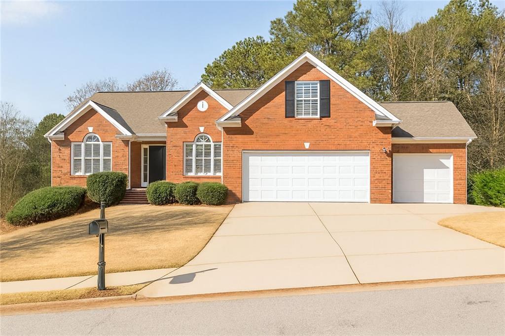 1207 Morgans Run Run, Monroe, GA 30656
