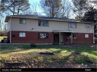 1600 Puryear Dr., Dalton, GA 30721