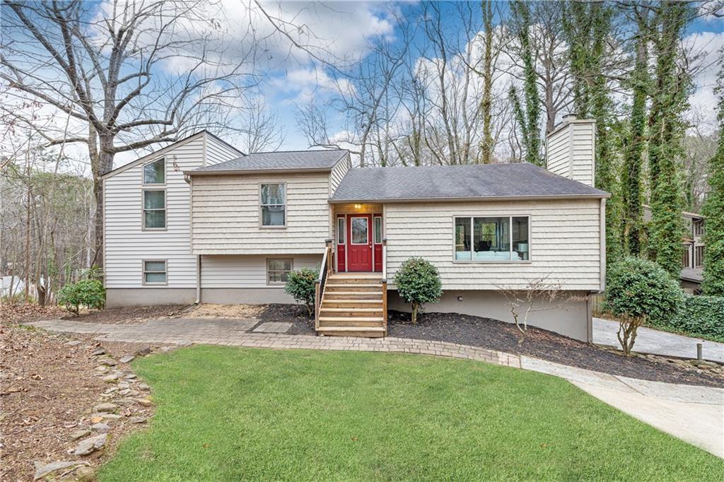 696 Willow Mill Ct., Marietta, GA 30068