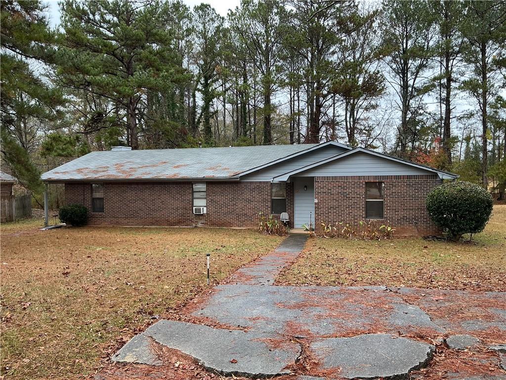 8102 Magnolia Dr., Jonesboro, GA 30238