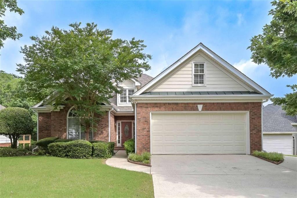 1239 Brentwood Ct., Douglasville, GA 30135