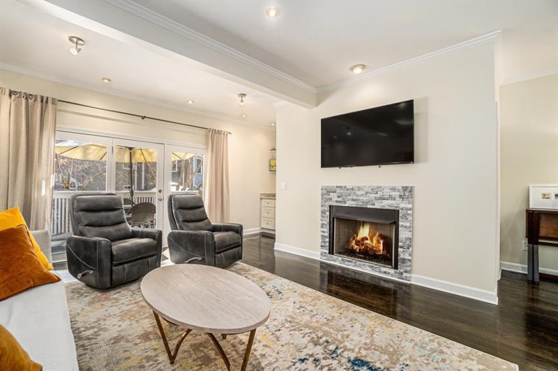 8 Alston Pl., Atlanta, GA 30324