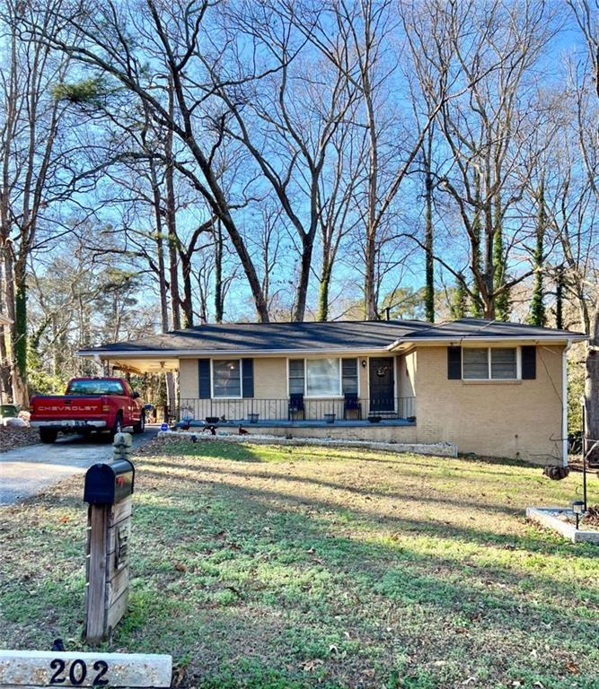 202 Oakcliff Ct., Atlanta, GA 30331