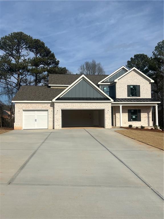 887 Bessie Ct., Loganville, GA 30052