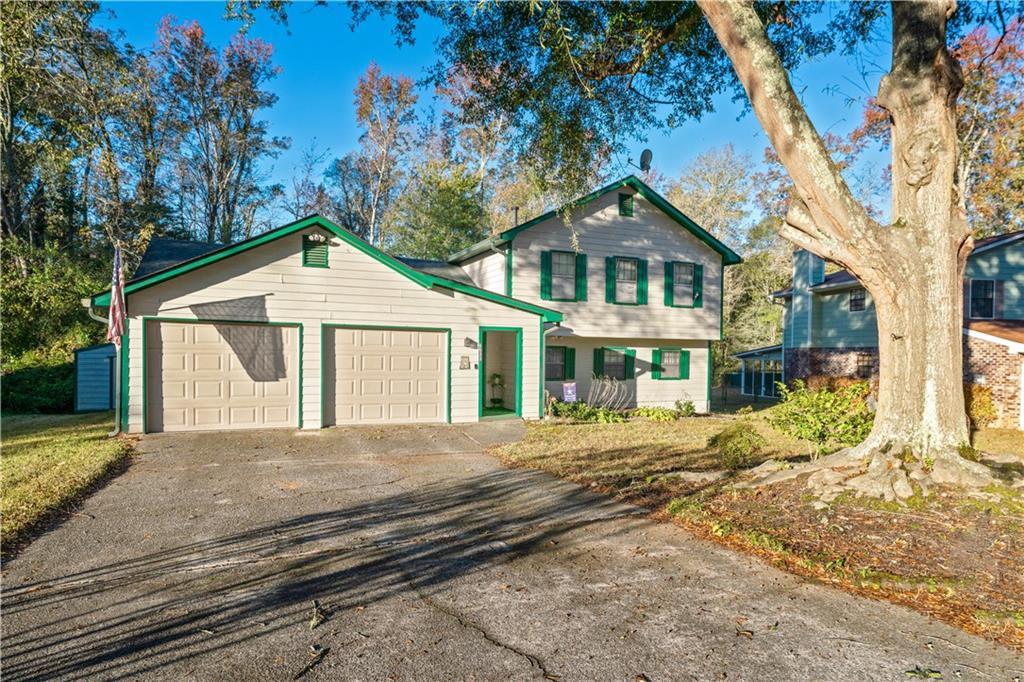 6633 Cameron Rd., Morrow, GA 30260