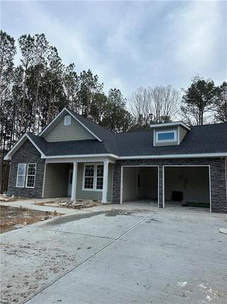 New Homes with Master Bedrooms on the 1st Floor That Attend Northwest Whitfield County High School: March 7th to March 13th