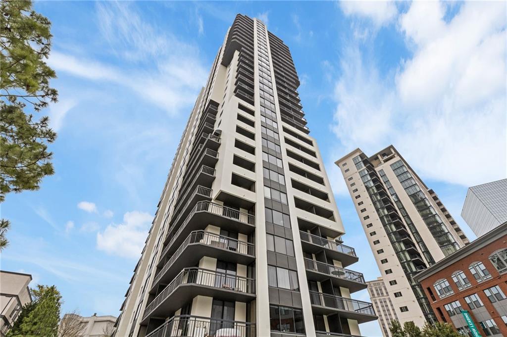 3481 Lakeside Dr. #1905, Atlanta, GA 30326