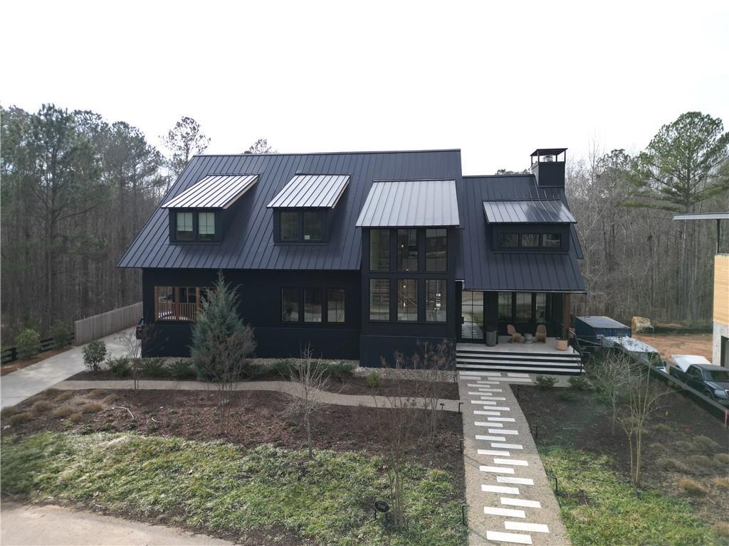 10496 Serenbe Ln., Chattahoochee Hills, GA 30268