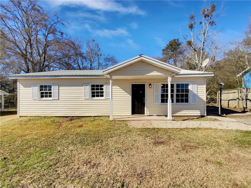 225 Griffin Park Rd., Griffin, GA 30223