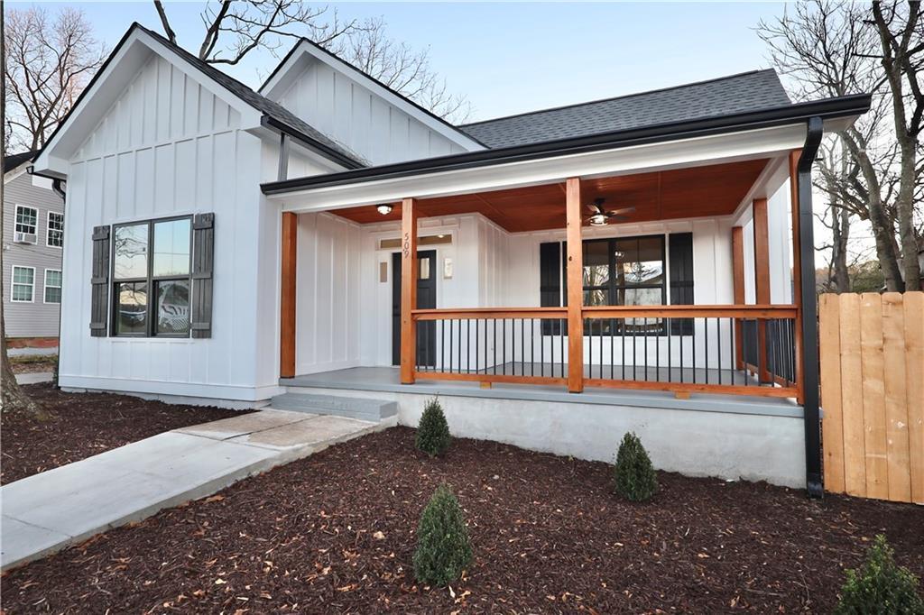 509 College St., Rockmart, GA 30153