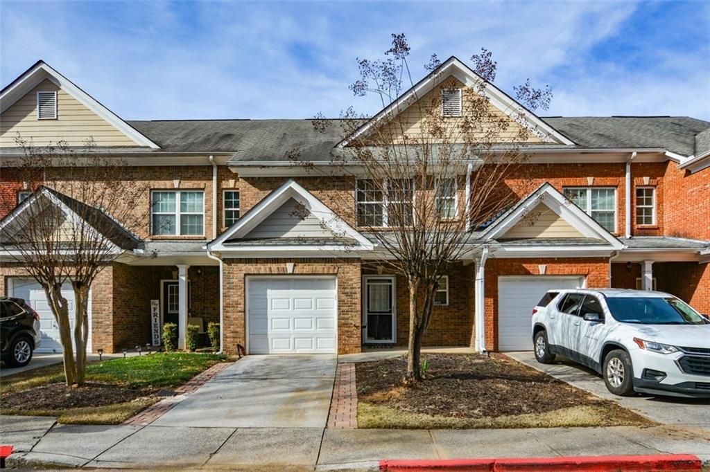 1749 Oakbrook Ln., Kennesaw, GA 30152
