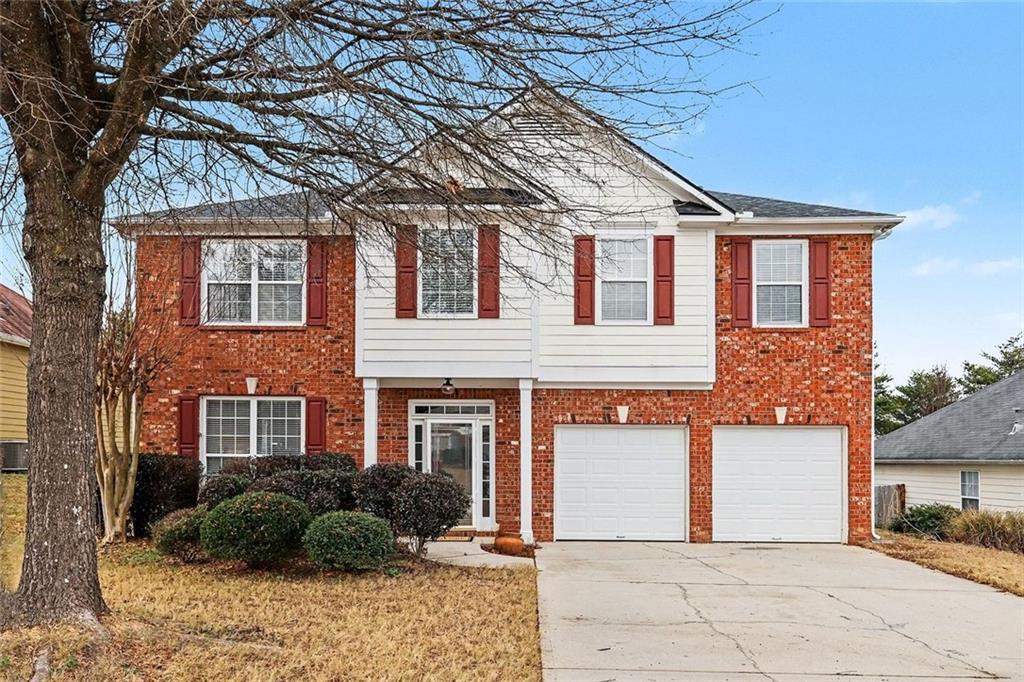 3184 Elmwood Ct., Atlanta, GA 30349