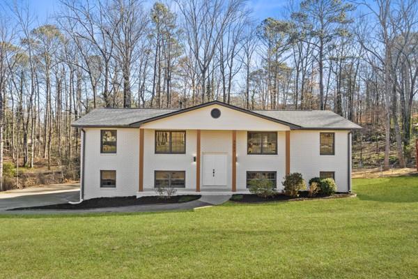 3562 Todd Dr., Douglasville, GA 30135