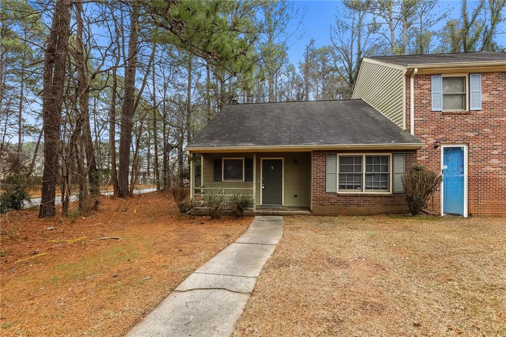 7074 Williamsburg Dr., Riverdale, GA 30274