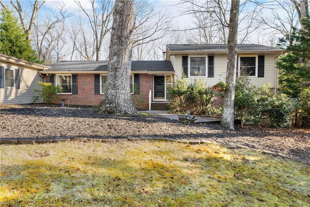 825 Beverly Dr., Gainesville, GA 30501