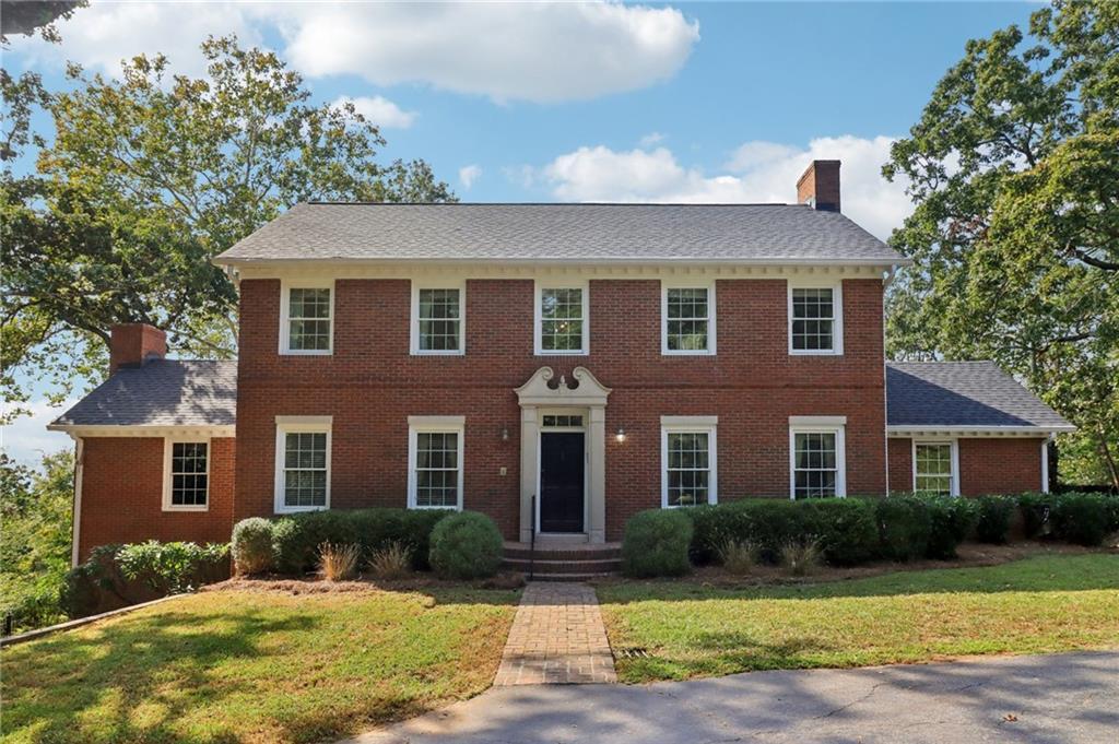 1441 Beaumont Dr., Kennesaw, GA 30152