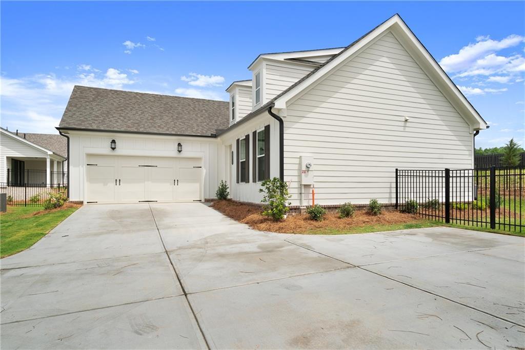 567 Pearl St., Cumming, GA 30040