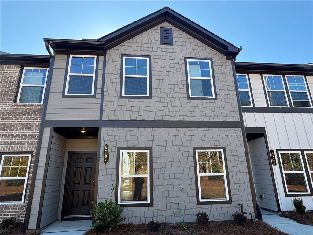 6108 Vaughnmere Way, Douglasville, GA 30135