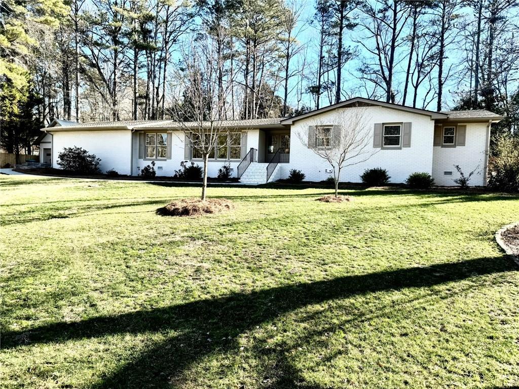171 Magnolia Dr., Canton, GA 30114