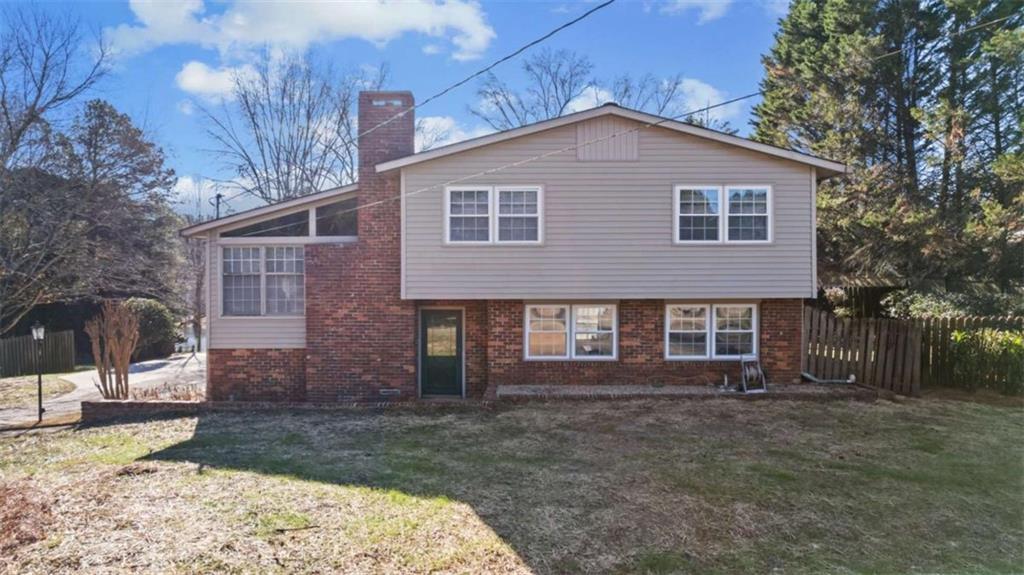 8 Lakemoore Dr., Rome, GA 30161