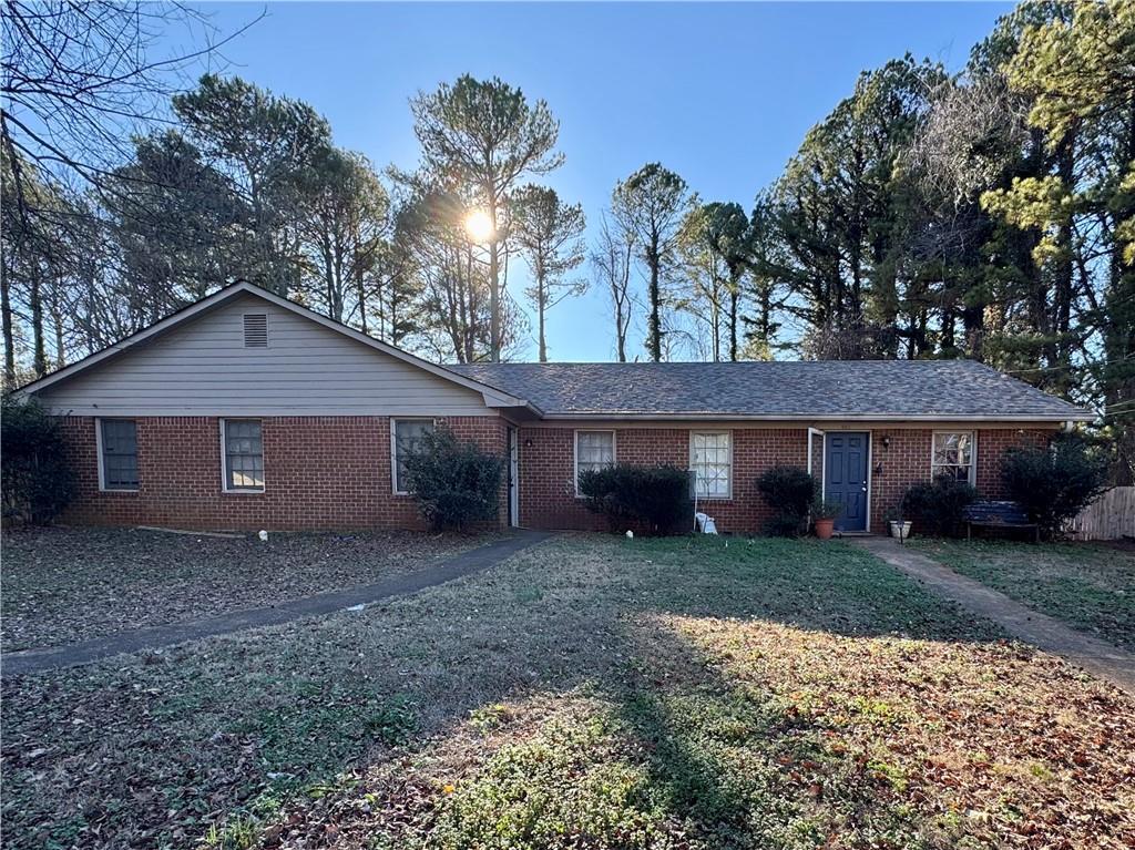 440 Freeport Dr., Lawrenceville, GA 30046